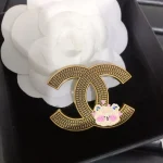 Ladies Fashionable And Exquisite Brooches